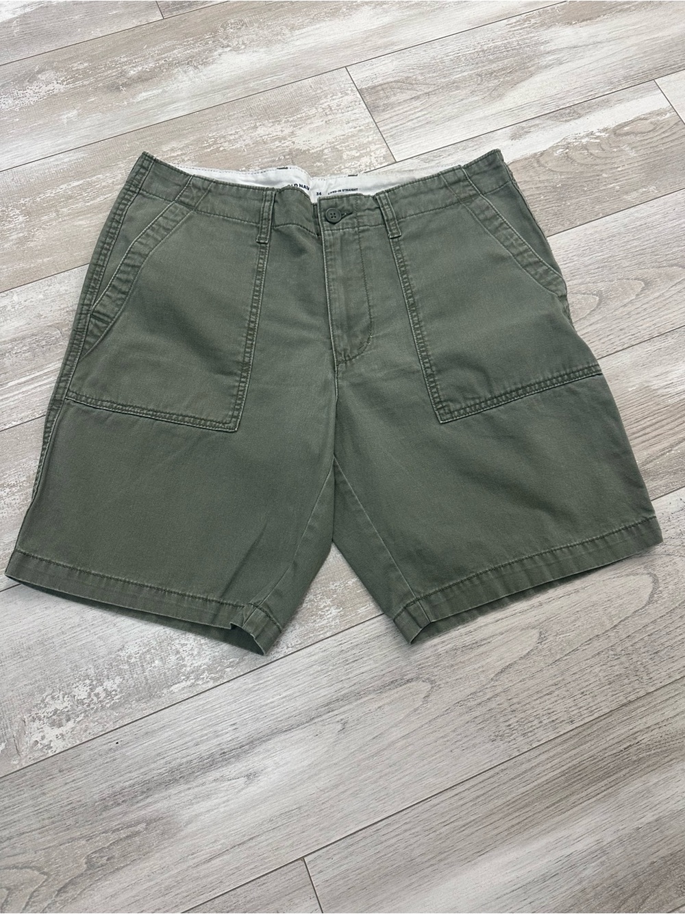 Old Navy Men's Olive Utility Cargo Shorts Sz34